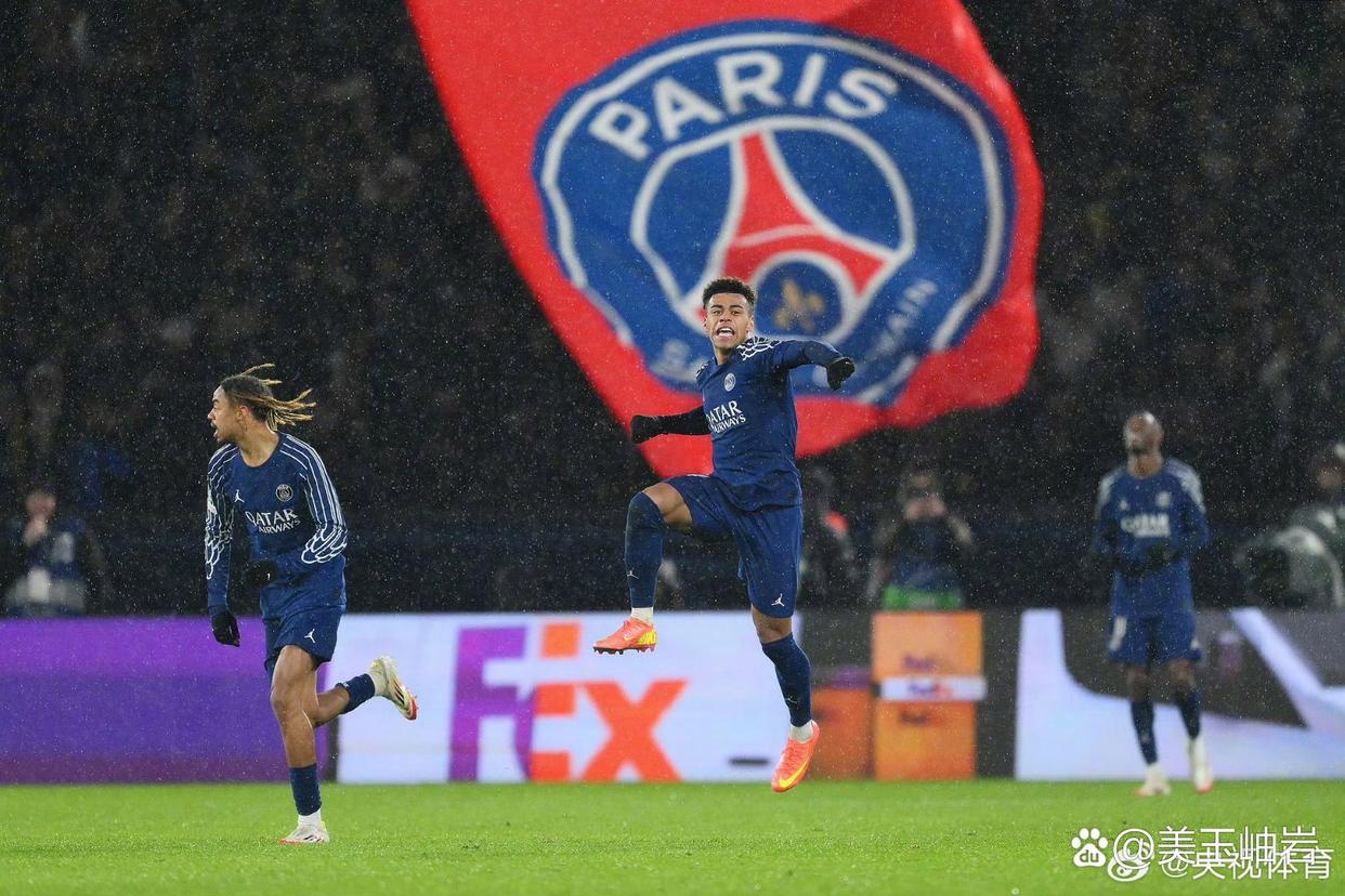 开云体育在线-曼联惨败于巴黎，遗憾出局欧冠四强