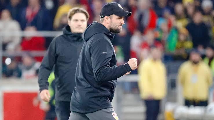 开云体育官方网站-包含斯图加特队员暴露训练不足问题，教练组恐慌的词条