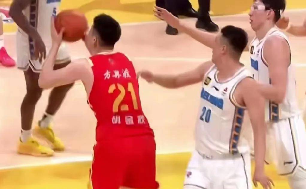 开云体育官方网站-关于关键时刻表现抢眼，转折点结果惊人的信息