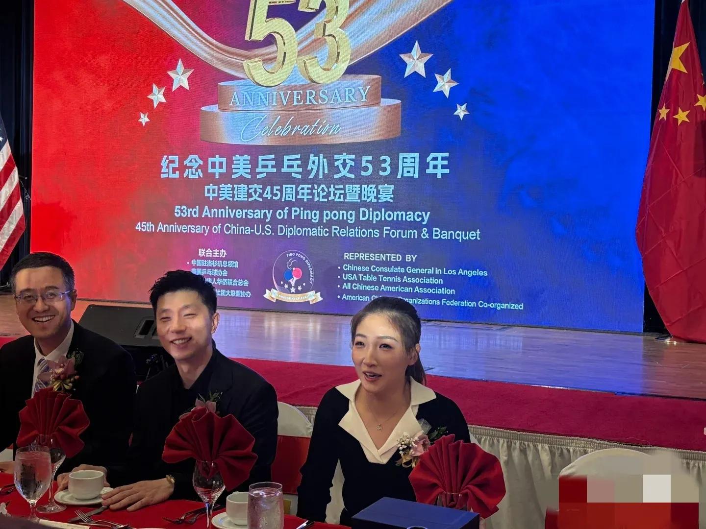 选手精彩表现,获得热烈掌声 选手精彩表现,获得热烈掌声