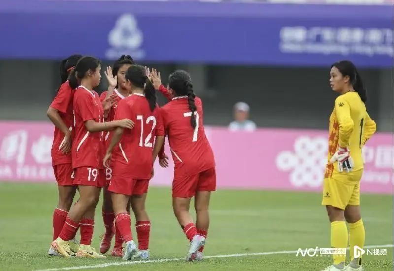 关于广州球迷抱团支持队伍，期待赛季开门红的信息