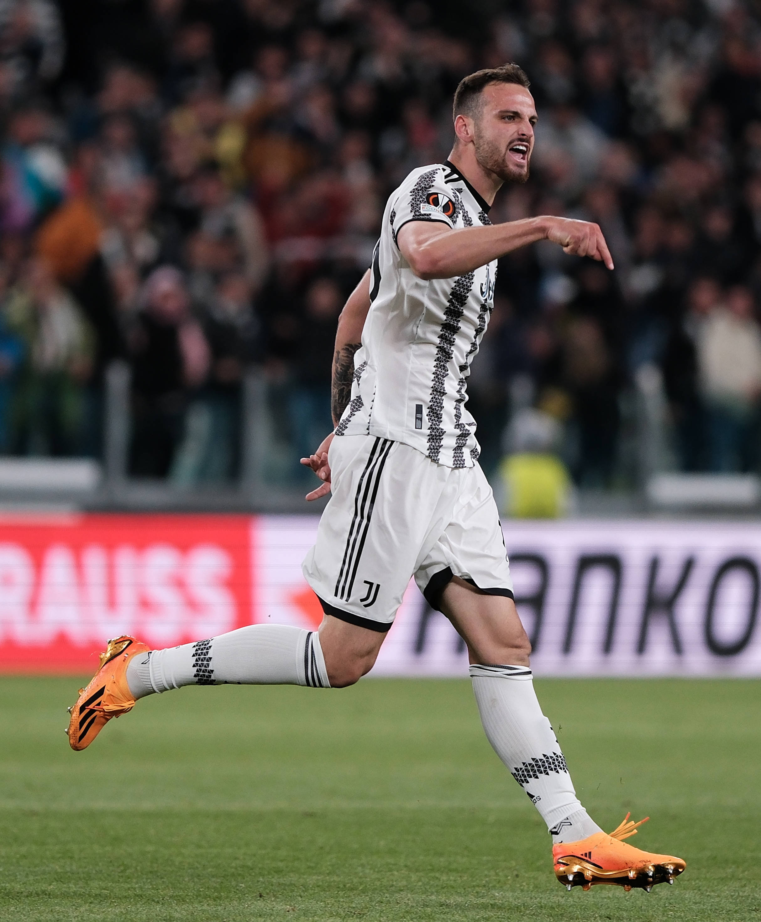 罗马备战尤文，全队士气高昂