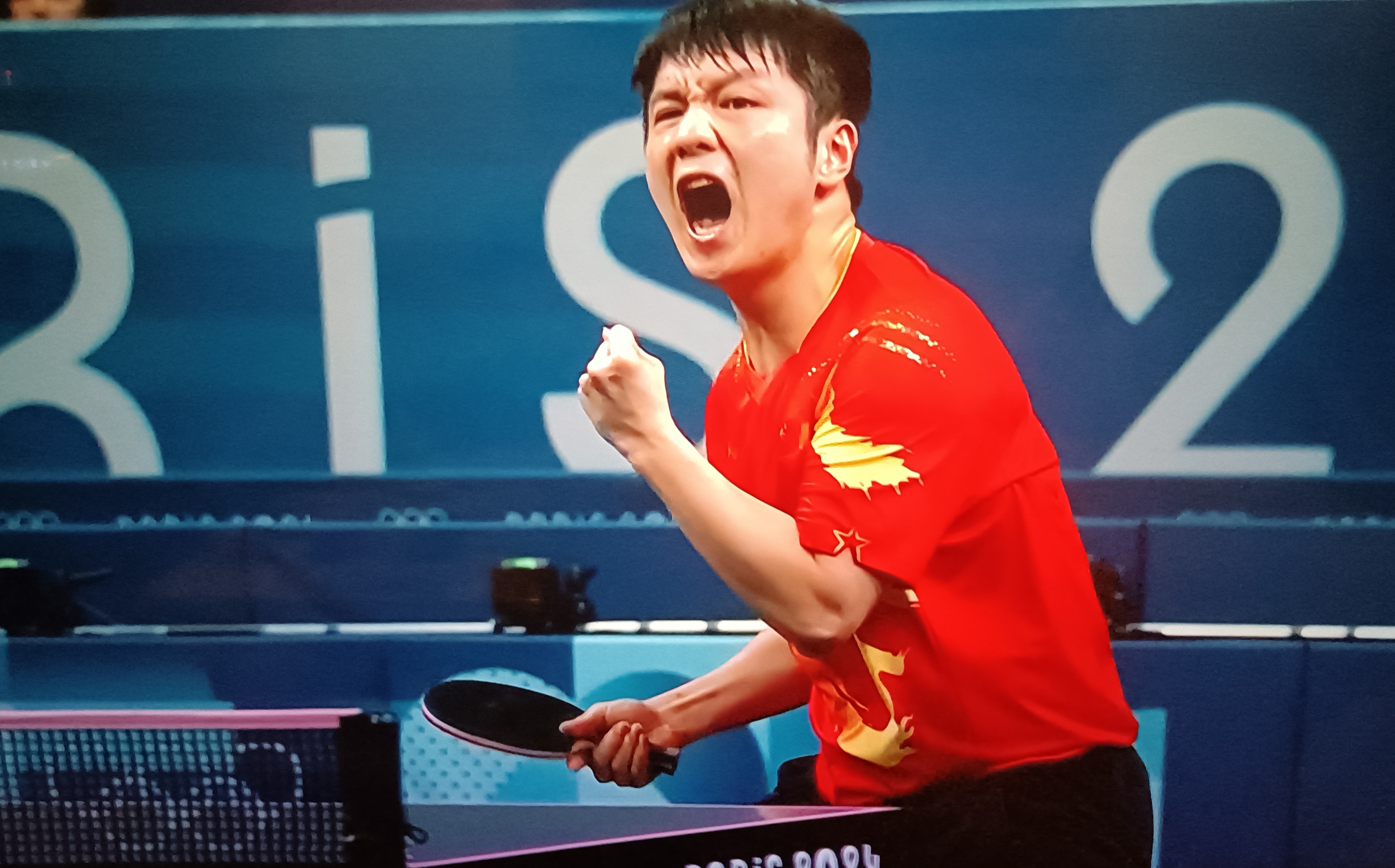 包含实力碾压，国家队战绩喜人的词条