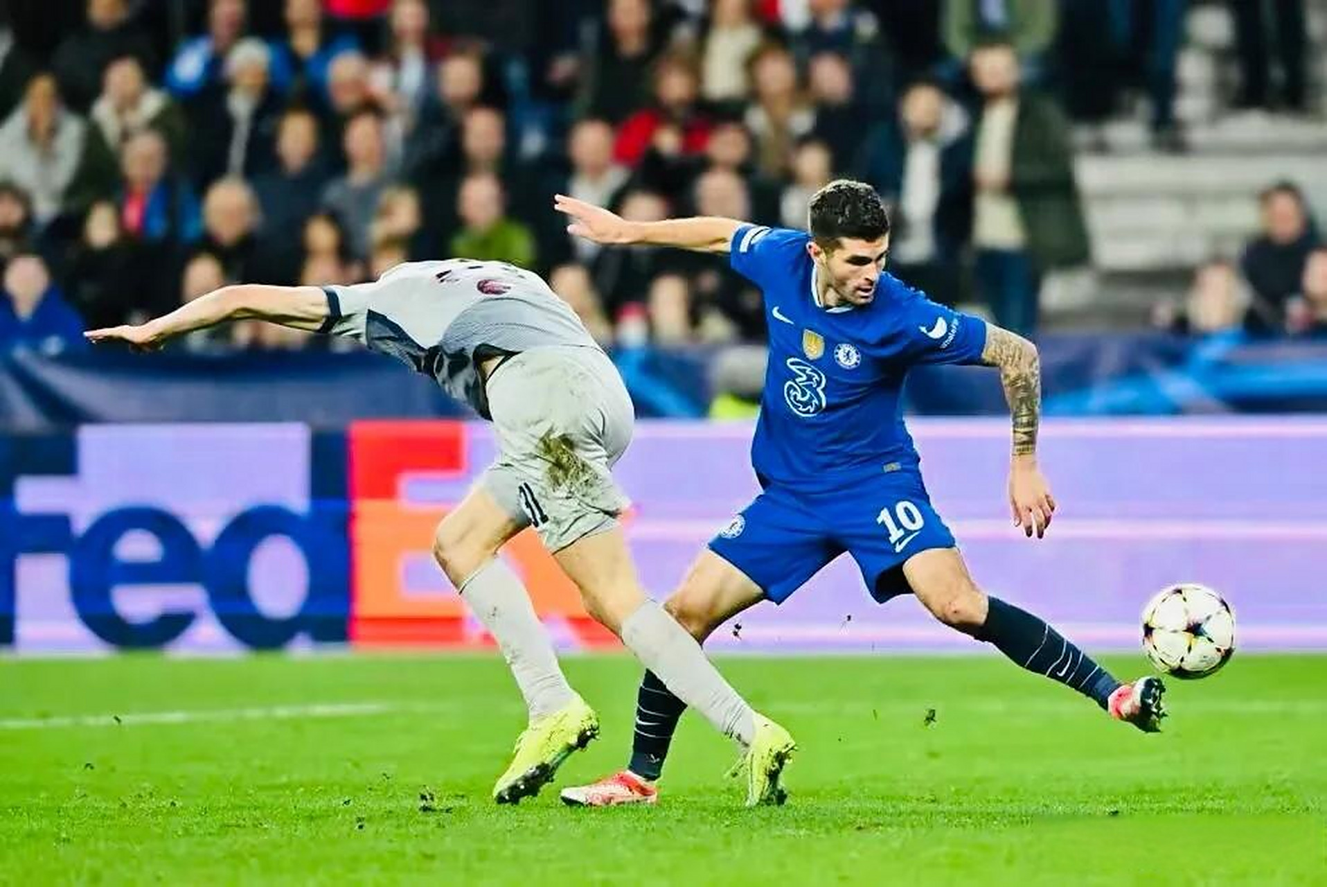 切尔西神勇逆转,晋级欧冠半决赛 切尔西神勇逆转,晋级欧冠半决赛