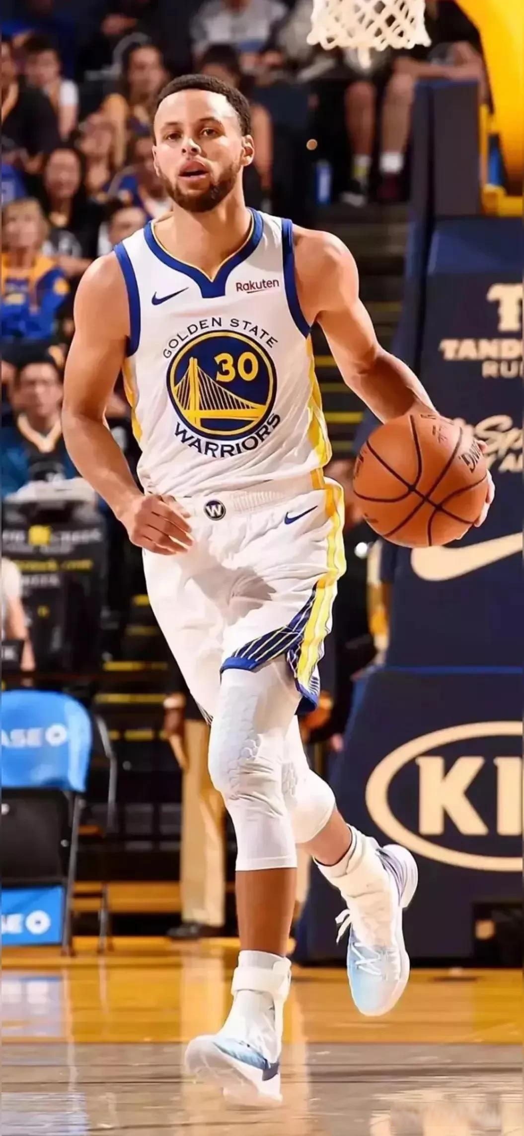 开云体育官网-勇士大胜开拓者，库里神奇三分彻底掌控局势的简单介绍