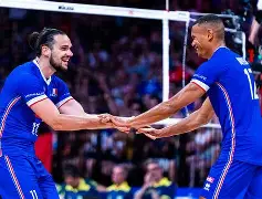 关于众志成城战全胜，距离榜首只差一步的信息