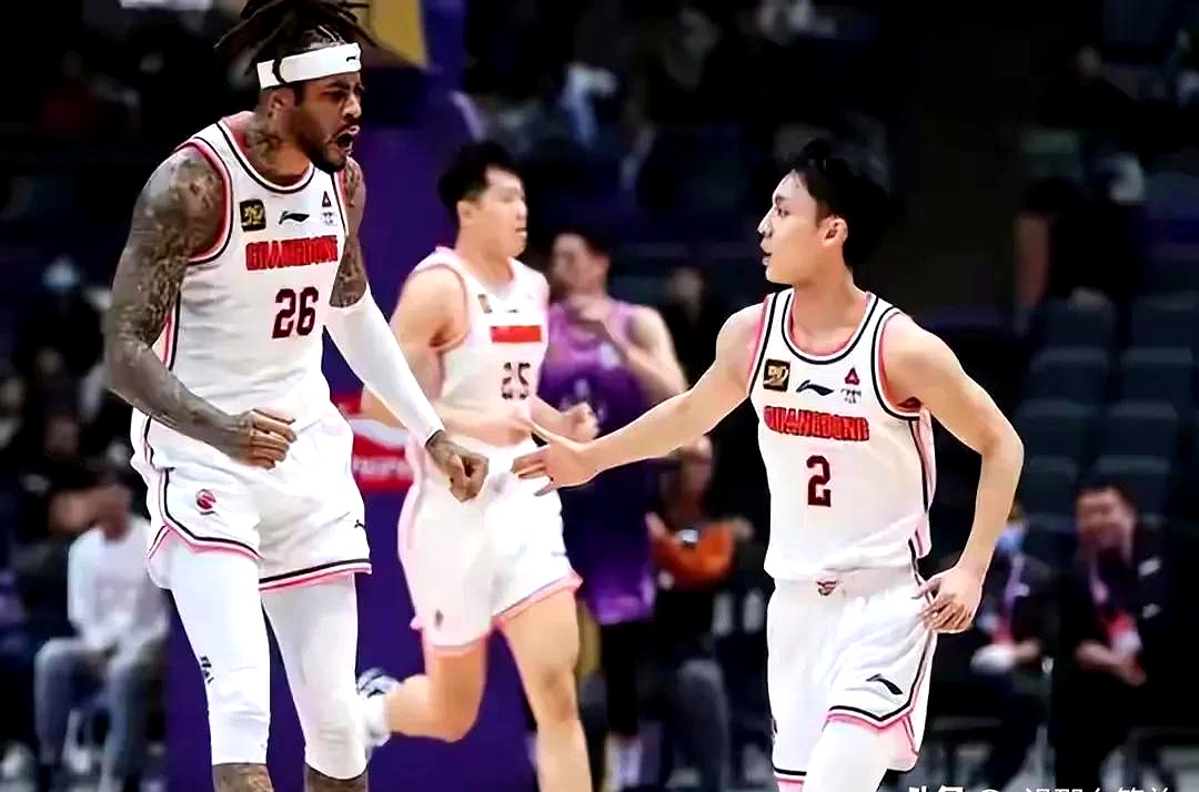 开云体育-上海以惊人表现击败广东，豪取胜利