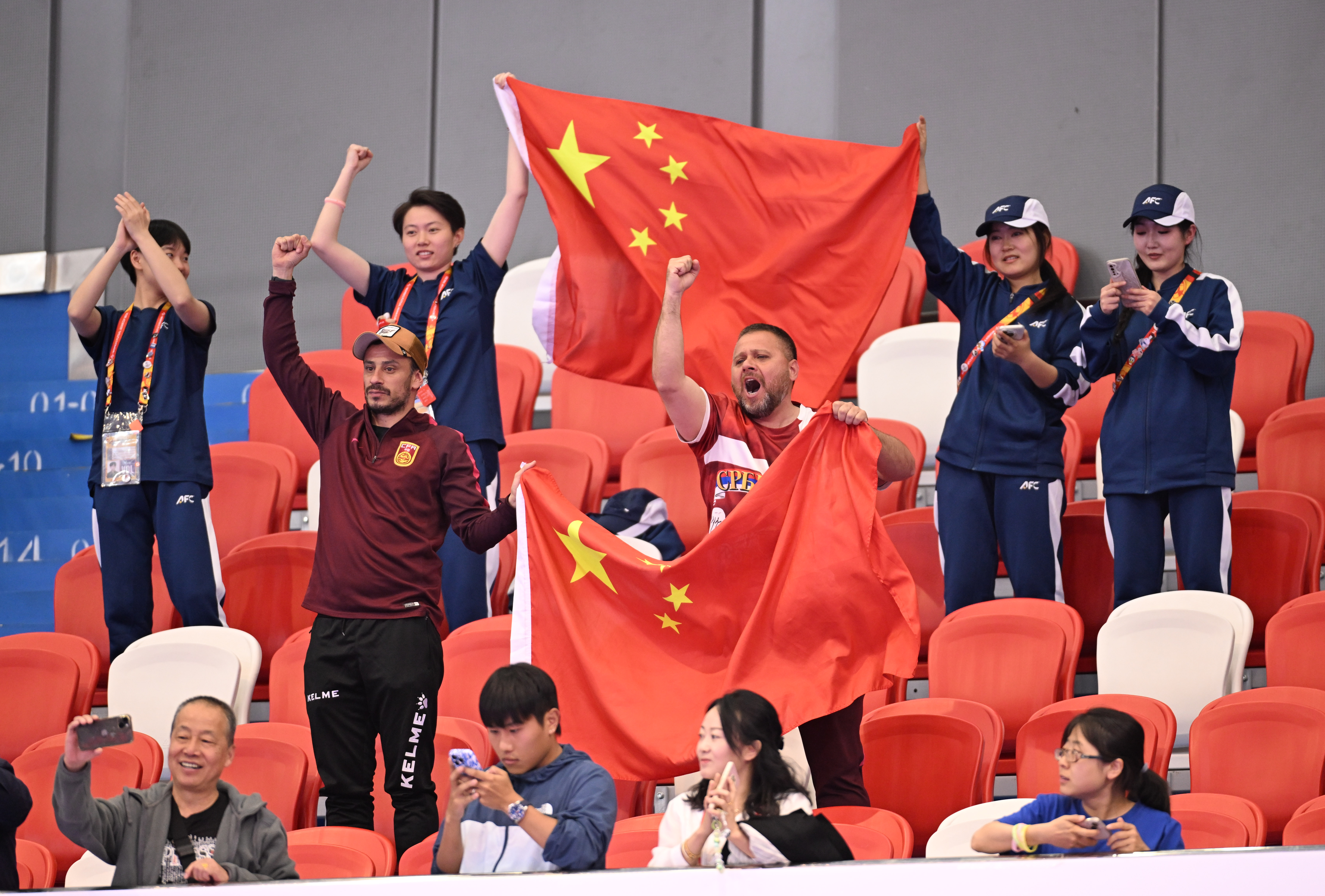 亚洲足球赛事中球队表现亮眼 亚洲足球赛事中球队表现亮眼