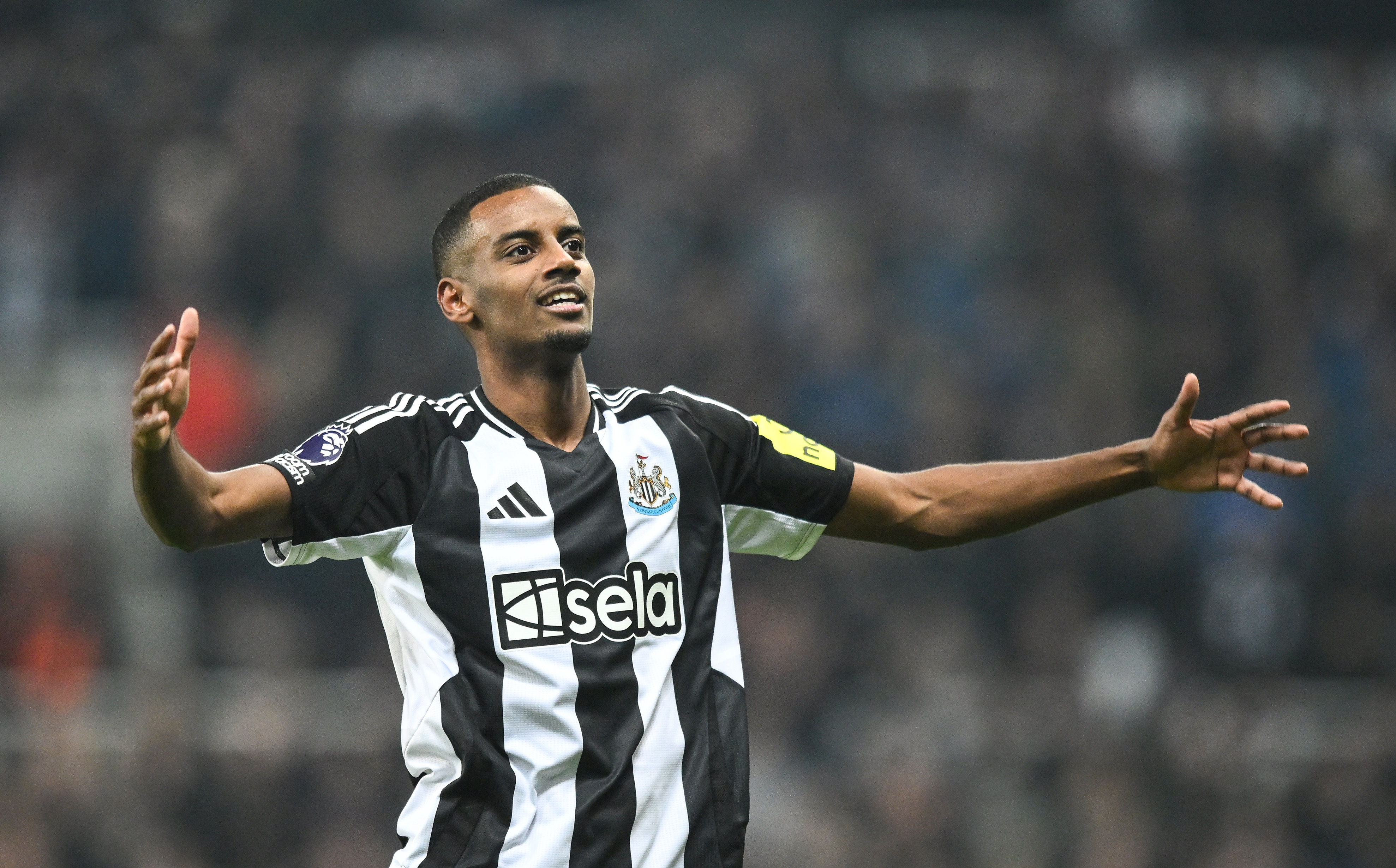 开云体育官方网站-伊足球史上最伟大球星离世，球迷凝重悼念的简单介绍