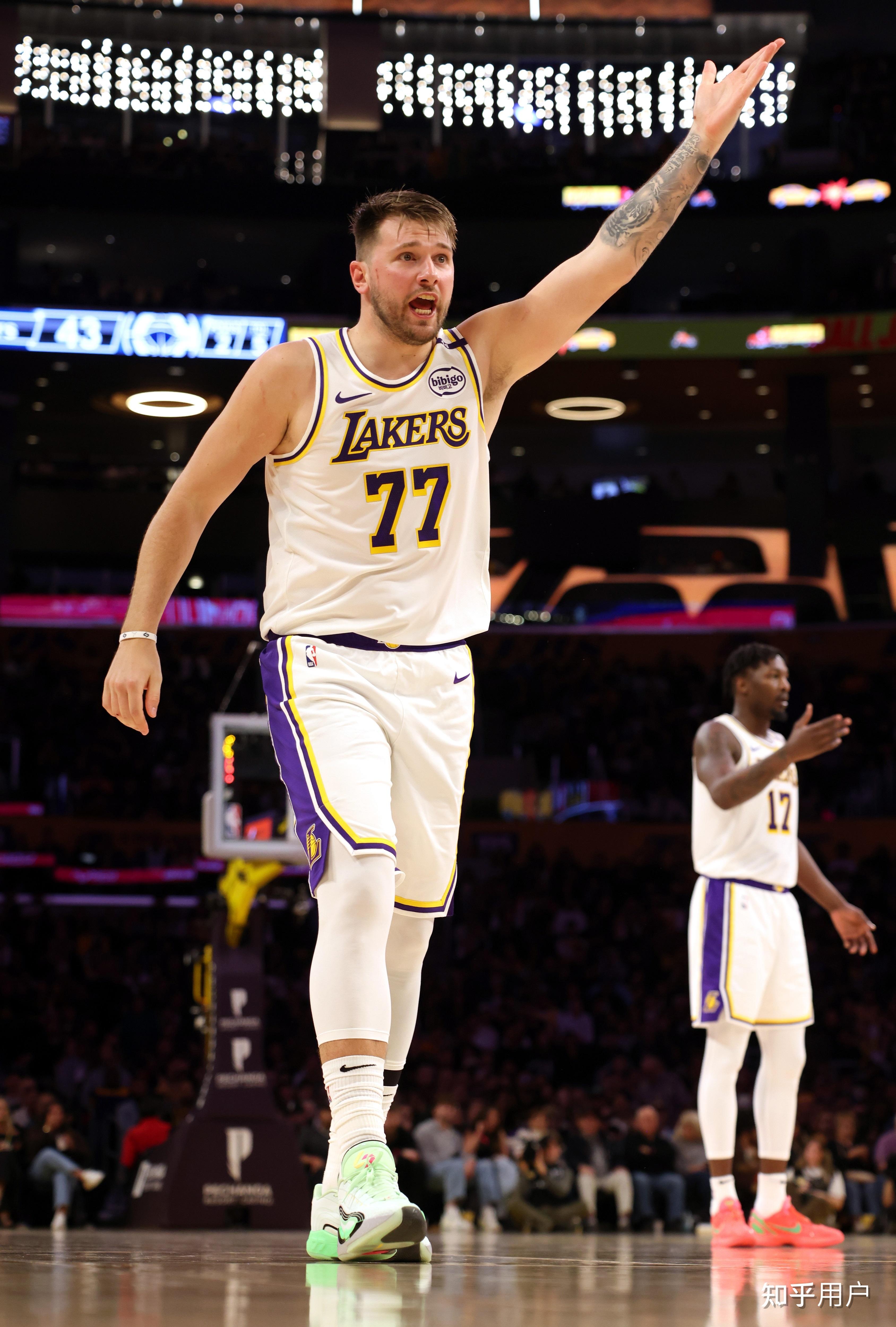 快船击败湖人，保持不败金身