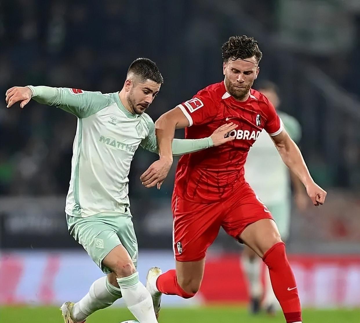 弗赖堡在客场战胜对手，斩获三分的简单介绍