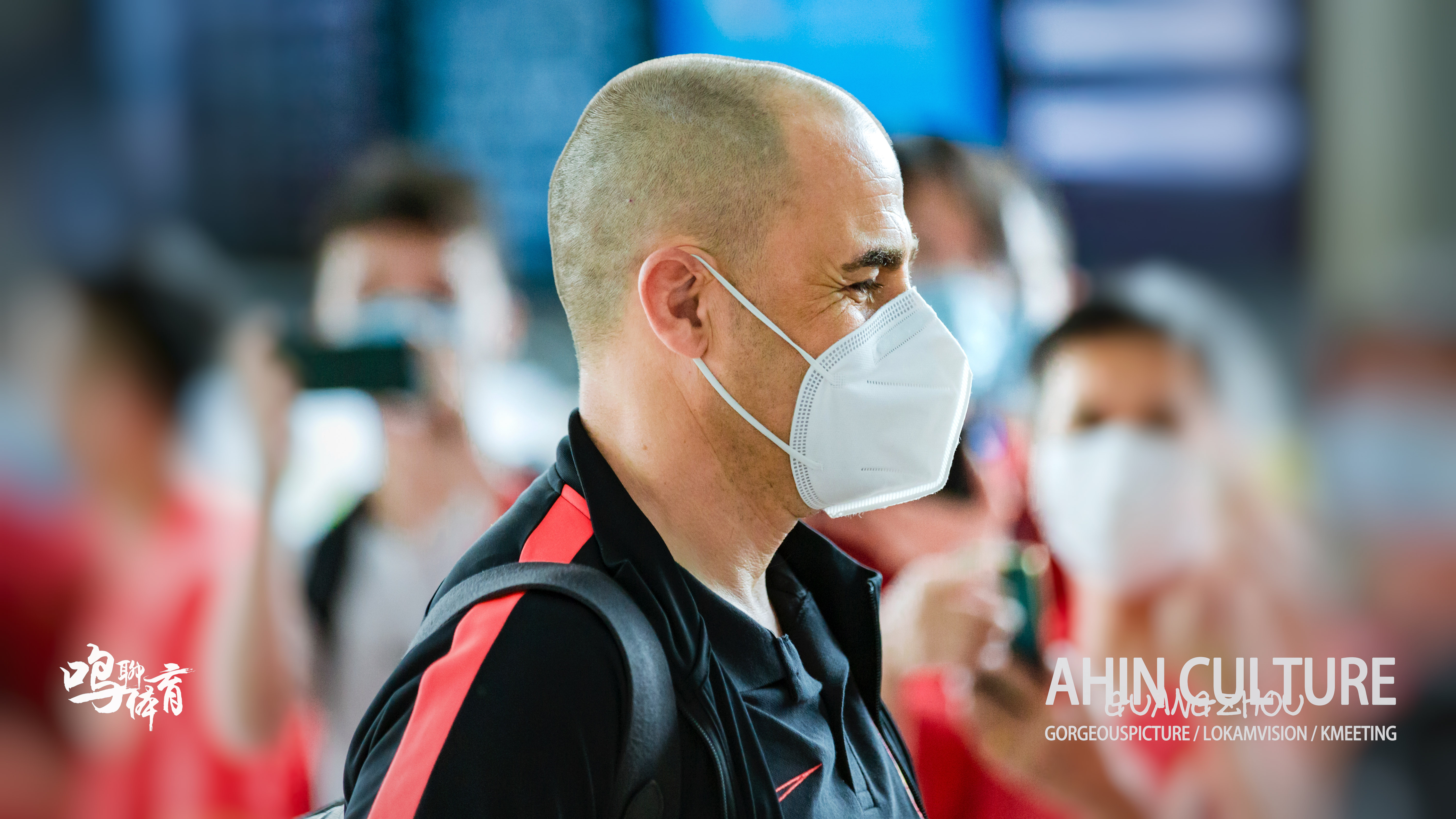 大连实德球队备战决赛,冲击冠军 大连实德球队备战决赛,冲击冠军