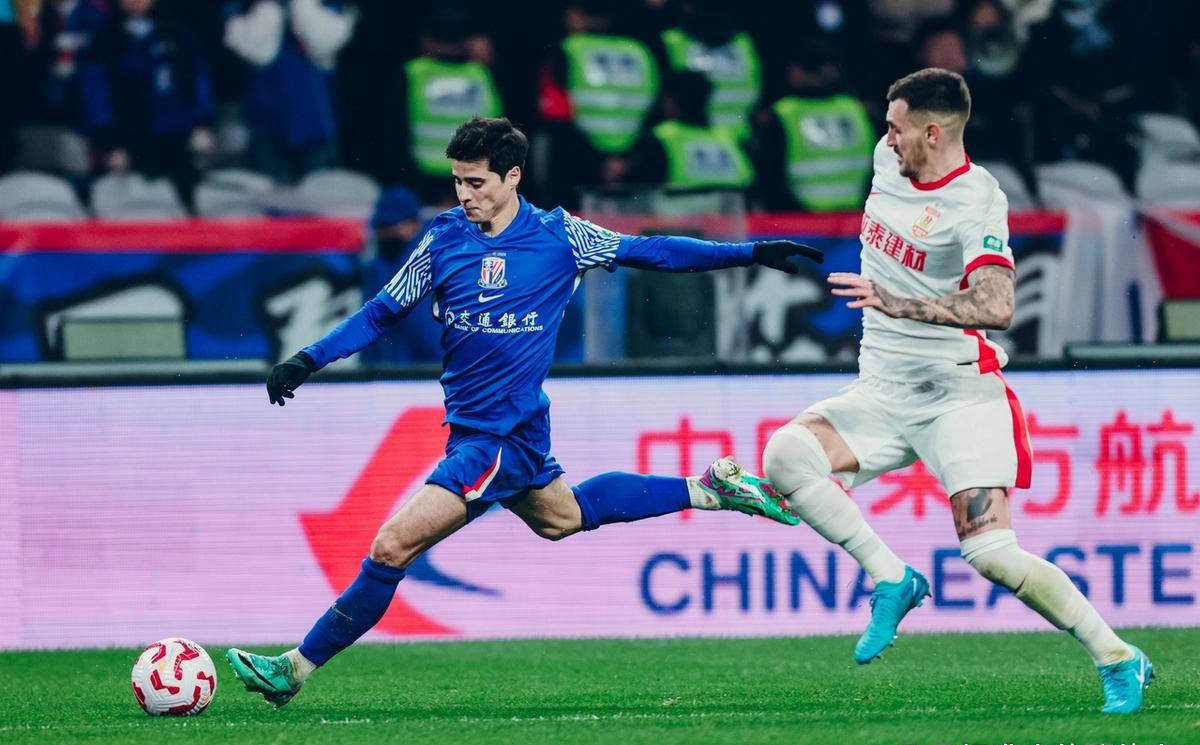 开云体育平台APP-包含长春亚泰客场遭遇挑战，士气低迷的词条