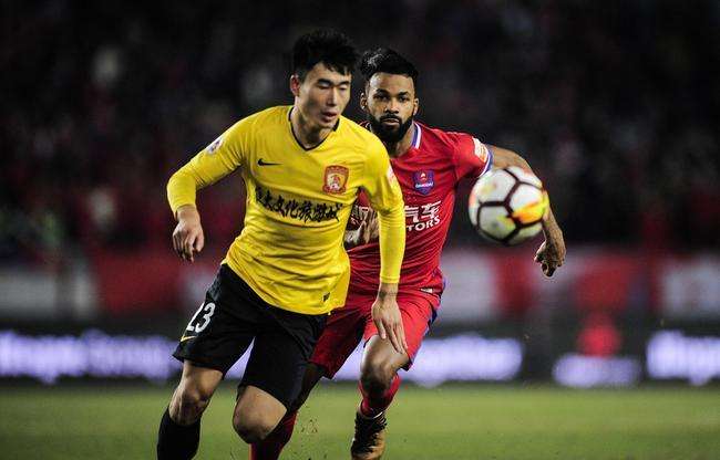 开云体育在线-关于恒大主场轻取权健，继续领跑不败纪录的信息