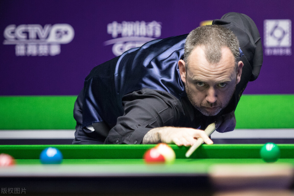 包含直布罗陀队力战决胜,冲击冠军的词条 包含直布罗陀队力战决胜,冲击冠军的词条