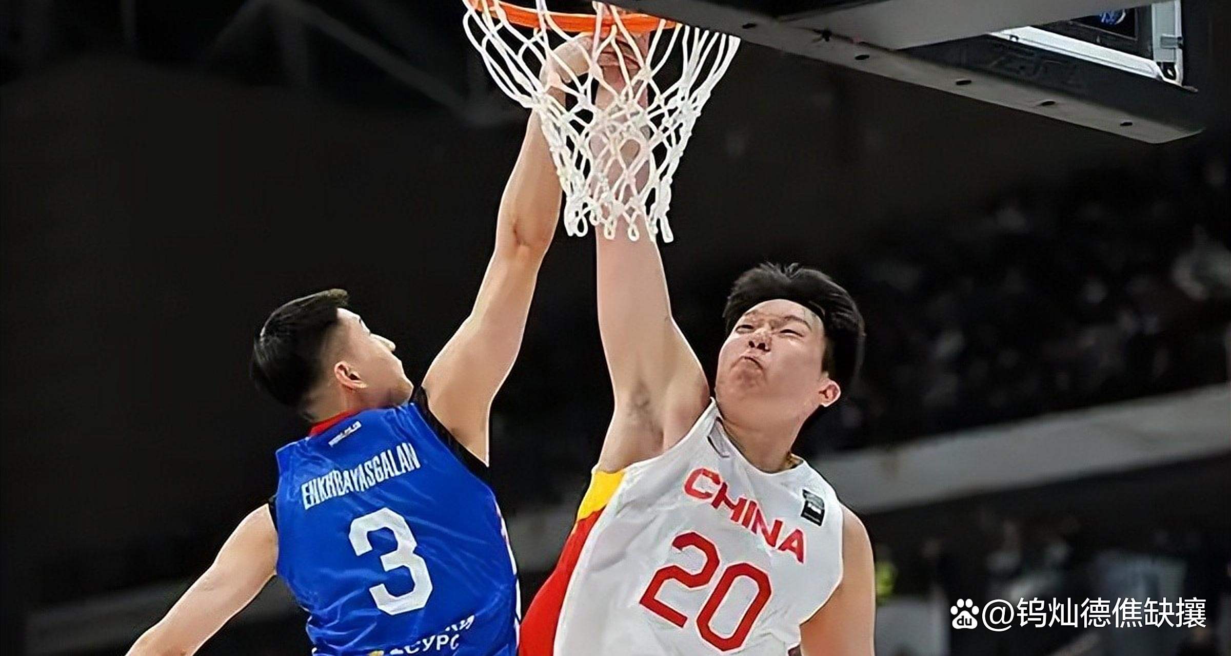 包含篮球赛事中精彩瞬间,重播率大增,震撼全网的词条 包含篮球赛事中精彩瞬间,重播率大增,震撼全网的词条