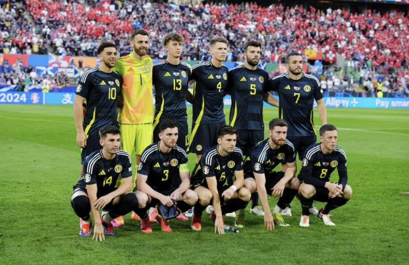 开云平台-匈牙利足球队闯入欧洲杯四强，表现令人惊艳