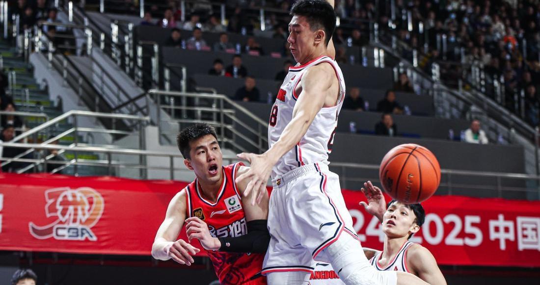 CBA赛场风云突变,全情投入拼搏奋斗的简单介绍 CBA赛场风云突变,全情投入拼搏奋斗的简单介绍