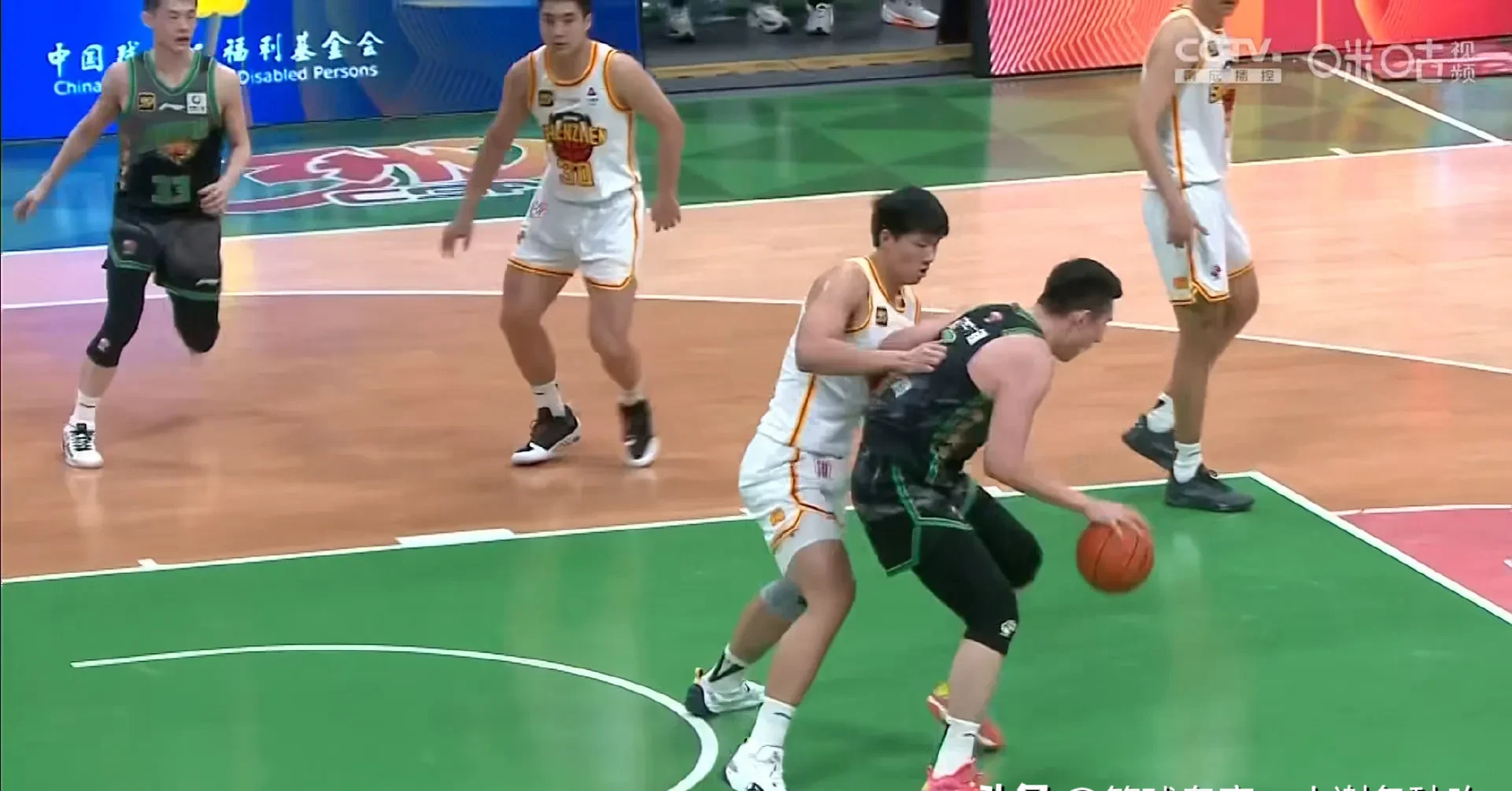 开云体育APP下载-尼斯主场轻松战胜斯特拉斯堡