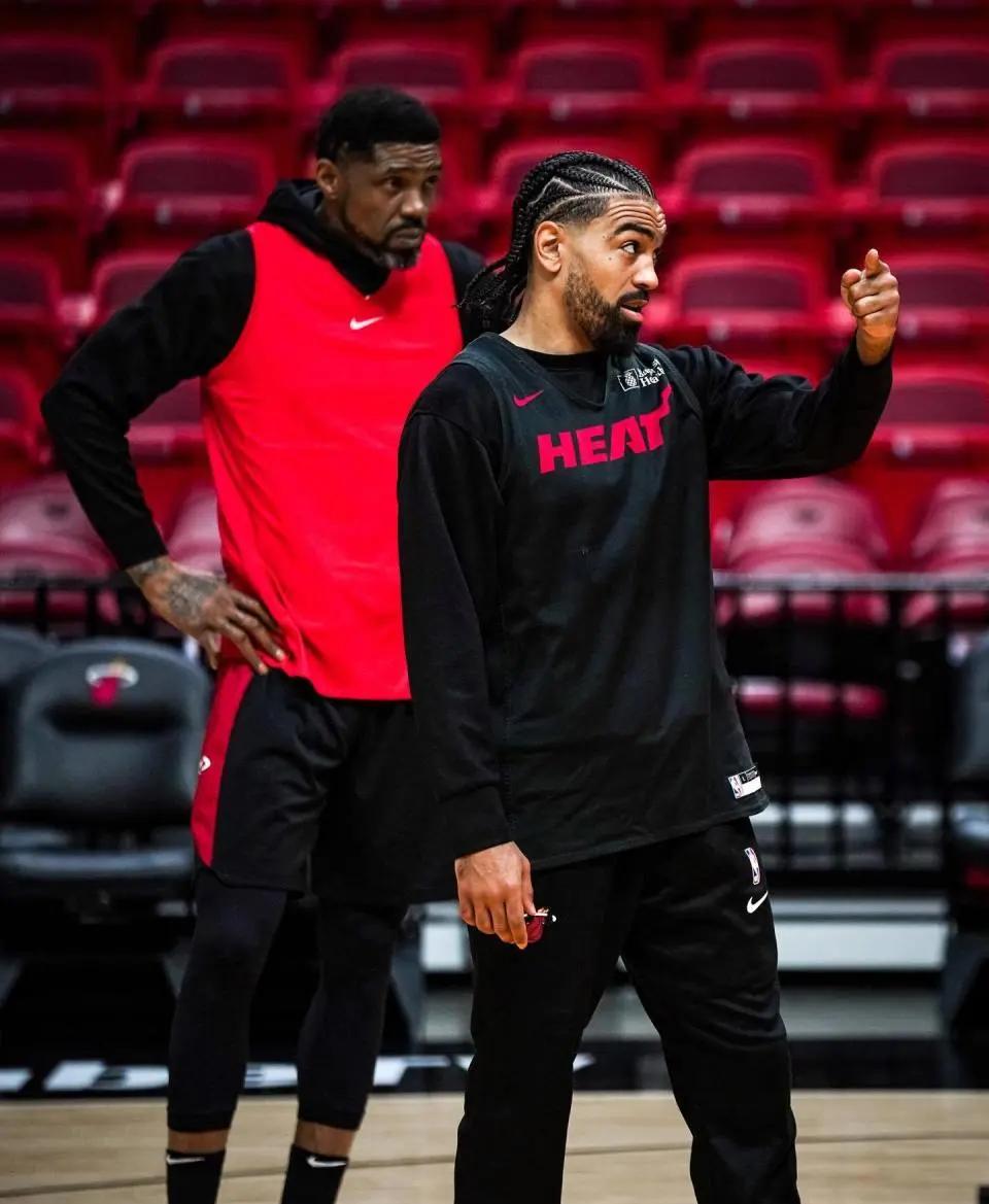 开云下载-新赛季预热：世界篮坛球队备战洲际联赛的简单介绍