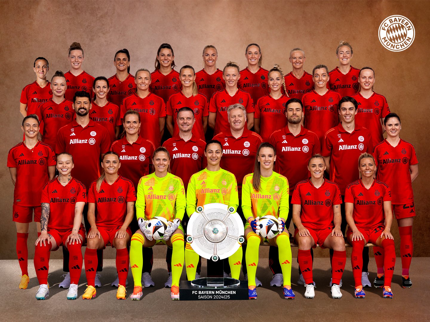 慕尼黑联队主场迎来世界级劲旅的简单介绍