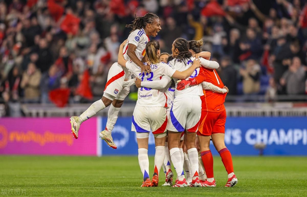 里昂球队联手取胜,继续跻身积分榜前列 里昂球队联手取胜,继续跻身积分榜前列