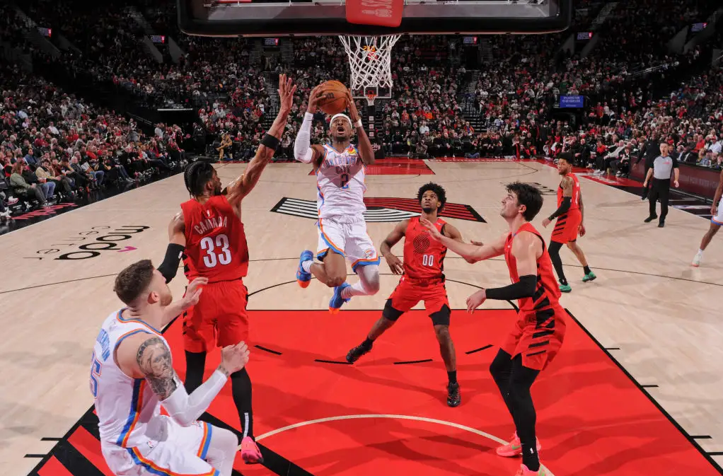 包含开拓者全队空前进攻疯狂，球员合力发挥积极备战下一场的词条