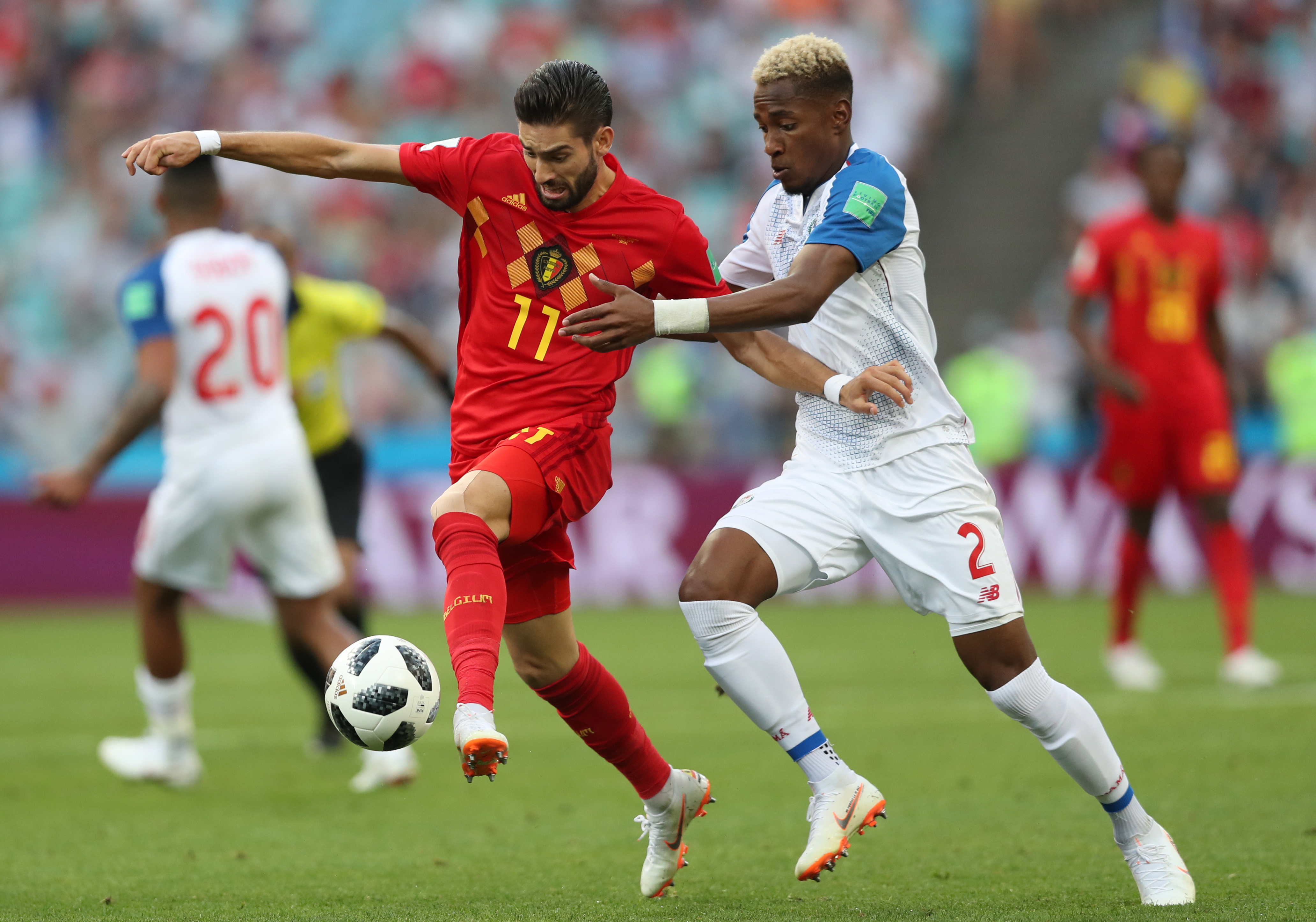 比利时客场逆转俄罗斯,领跑小组 比利时客场逆转俄罗斯,领跑小组