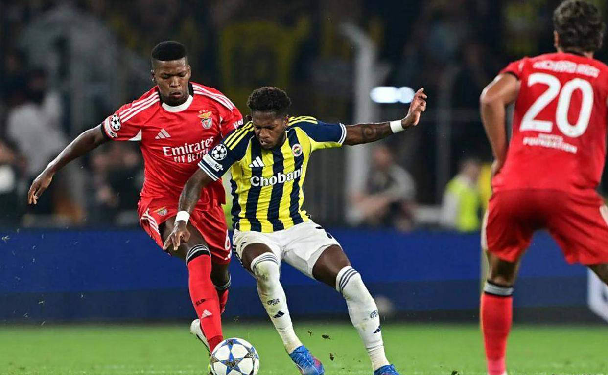 包含阿塞拜疆球队陷入困境欧冠资格之争严峻的词条 包含阿塞拜疆球队陷入困境欧冠资格之争严峻的词条