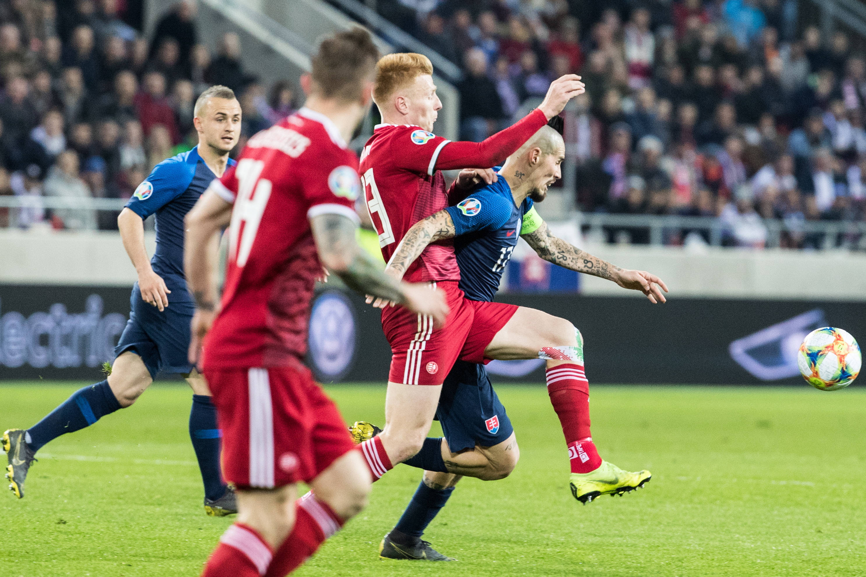 匈牙利客场逼平塞尔维亚,晋级希望加大的简单介绍 匈牙利客场逼平塞尔维亚,晋级希望加大的简单介绍