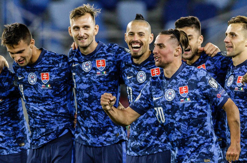 开云官网-津巴布韦逼平斯洛伐克，冲击晋级