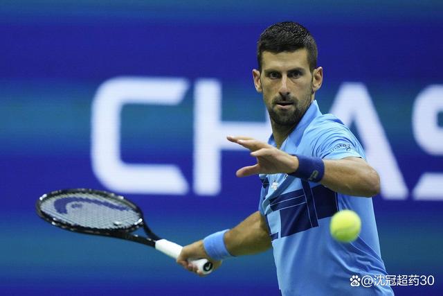 美国网球队鏖战法国网球队,费德勒关键制胜的简单介绍 美国网球队鏖战法国网球队,费德勒关键制胜的简单介绍